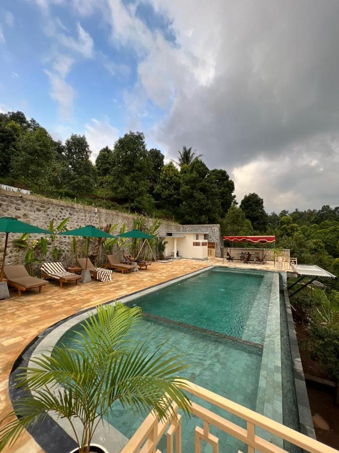 Munduk Kupang Villa&Resto Sekumpul Singaraja Esterno foto